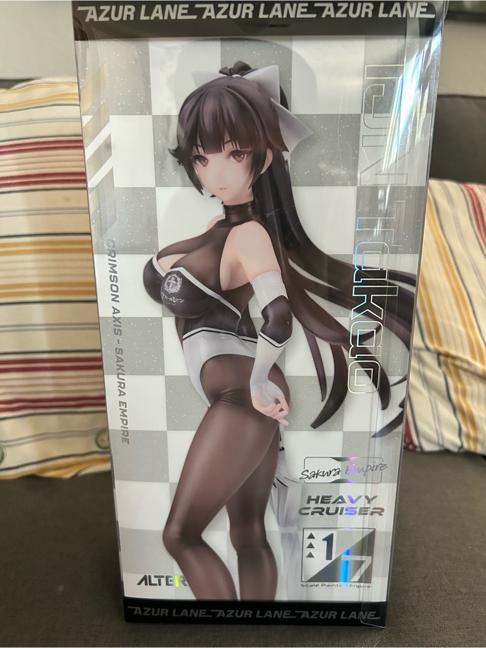 Ikazuchi Figure — Black Sakura Empire Collector Statue